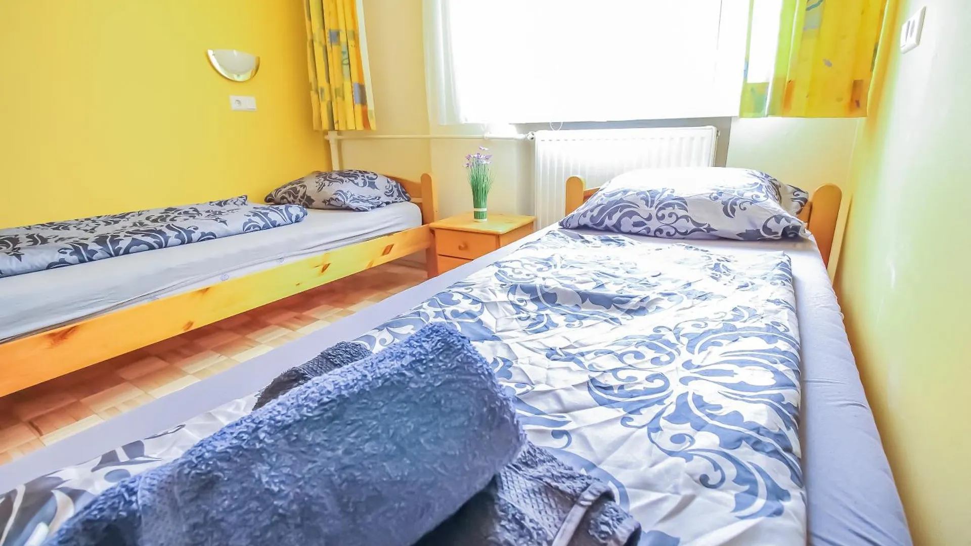 Gazde/Camere de închiriat Cozy Rooms - U3 Hutteldorferstrasse Viena