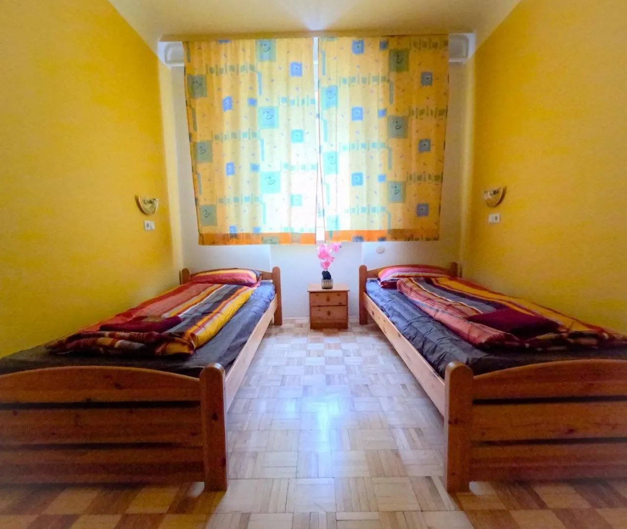 Homestay Cozy Rooms - U3 Hutteldorferstrasse Vienna