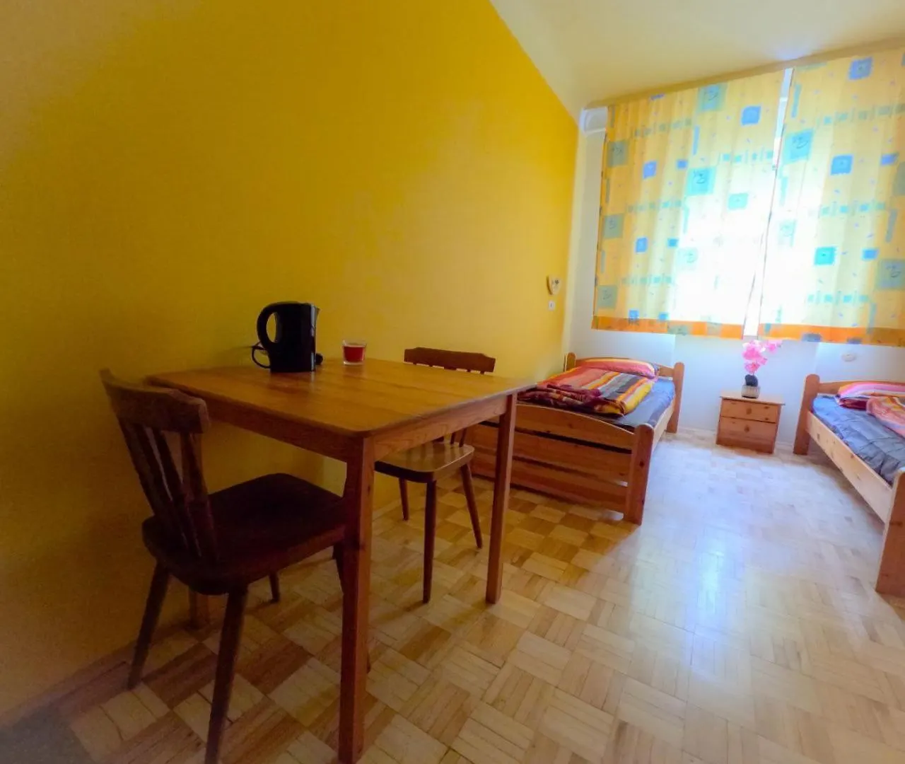 Homestay Cozy Rooms - U3 Hutteldorferstrasse Vienna