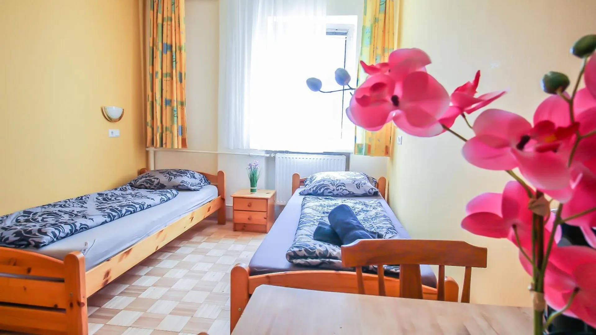 Homestay Cozy Rooms - U3 Hutteldorferstrasse Vienna