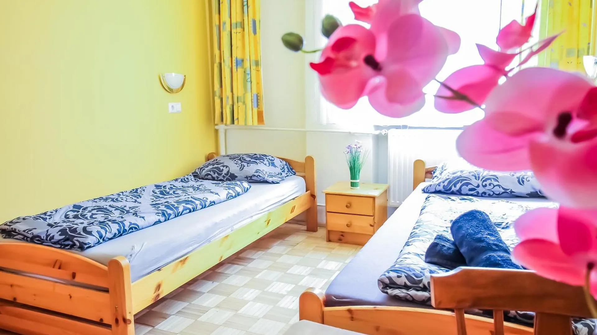 Cozy Rooms - U3 Hutteldorferstrasse Vienna