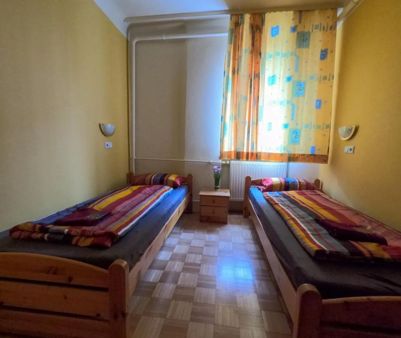 Homestay Cozy Rooms - U3 Hutteldorferstrasse Vienna Austria