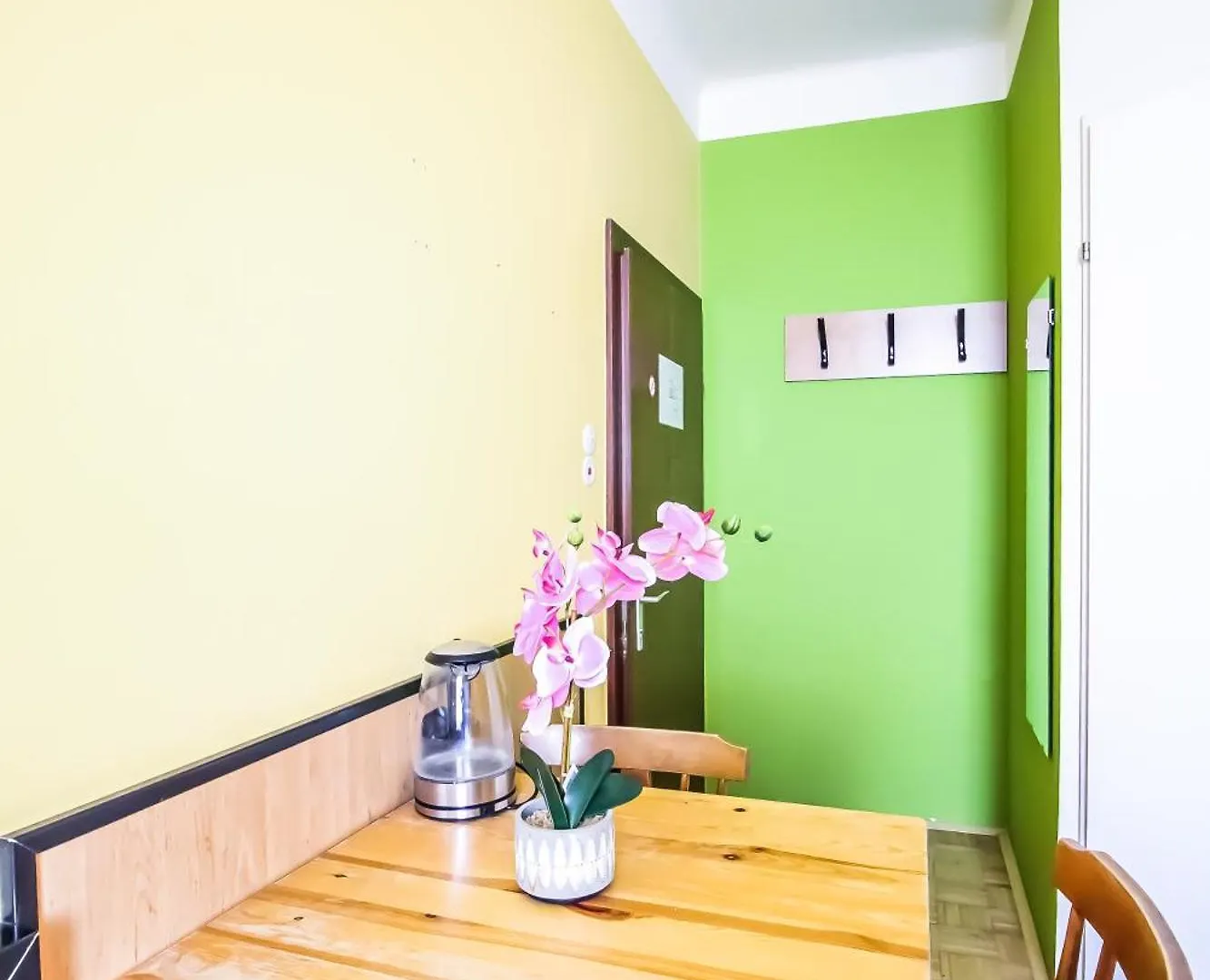 Cozy Rooms - U3 Hutteldorferstrasse Vienna Homestay